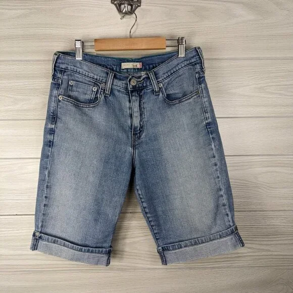 LEVI'S 515 Cuffed Denim Bermuda Shorts 8 - Picture 1 of 4